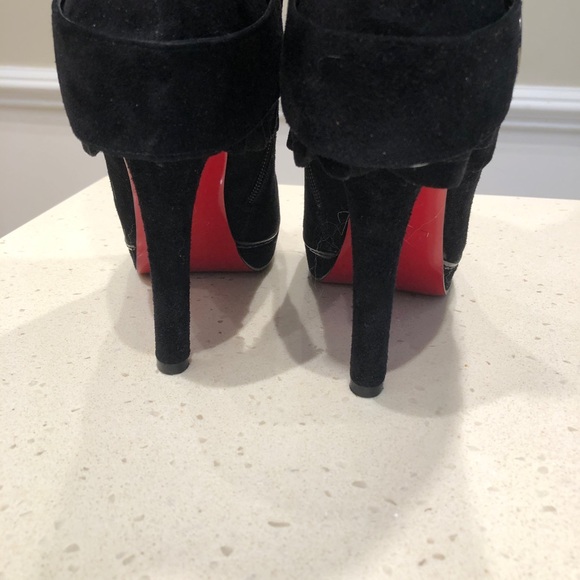 Gorgeous Italian B Queen Red Sole Black Suede Leather! - Picture 8 of 13